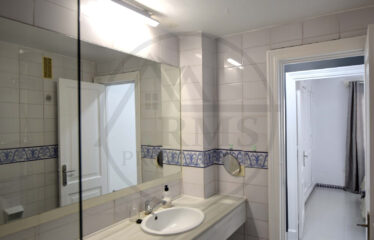 Piso Hibiscus 405