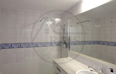 Piso Hibiscus 405